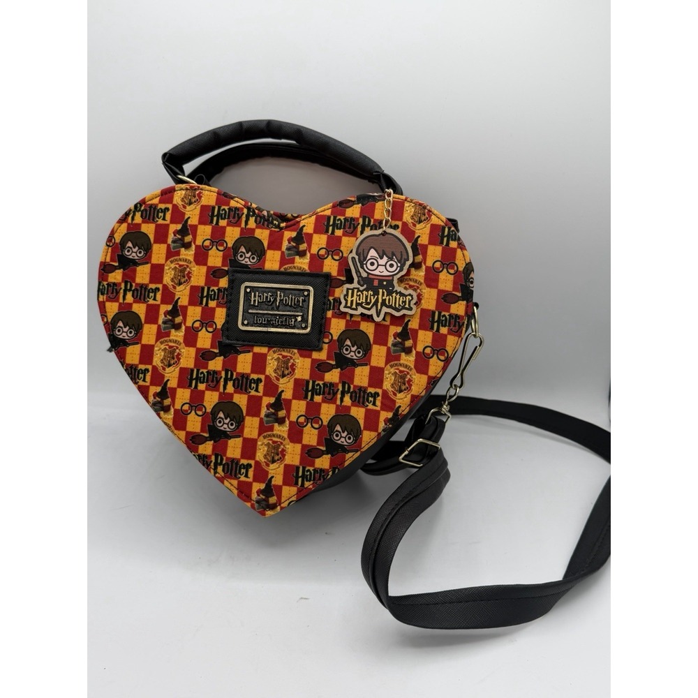 Loungefly Harry Potter Gryffindor Graphic Heart Shape Crossbody Purse
